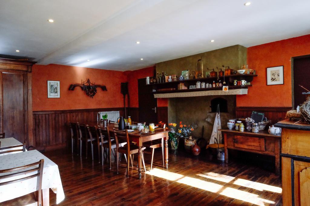 Bed and Breakfast Le Poujastou Juzet-de-Luchon Экстерьер фото